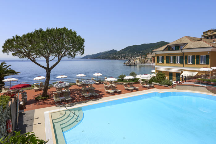 Piscine privée de l'hôtel